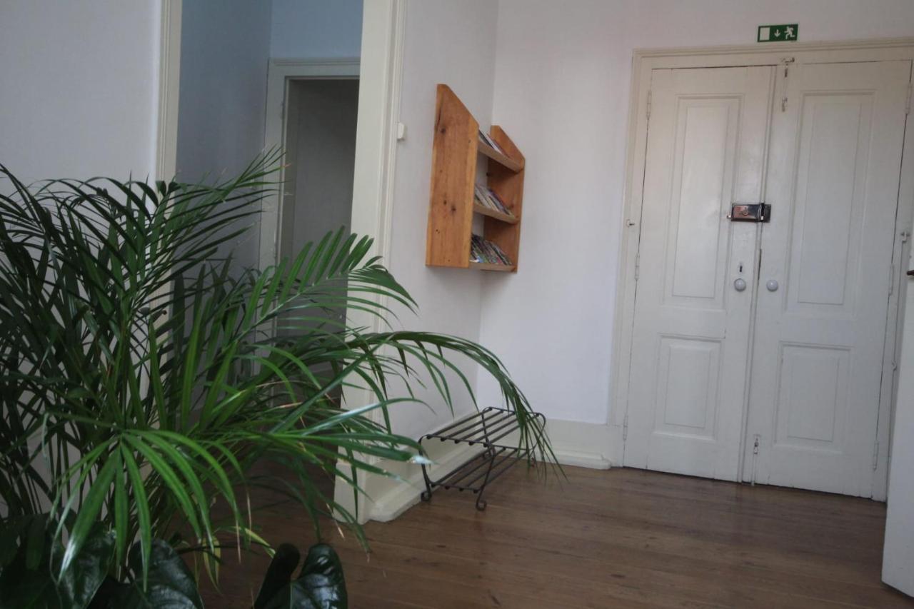 Romantic Chiado 7 -Private Small Single Room With No Outside Window Lisboa Εξωτερικό φωτογραφία