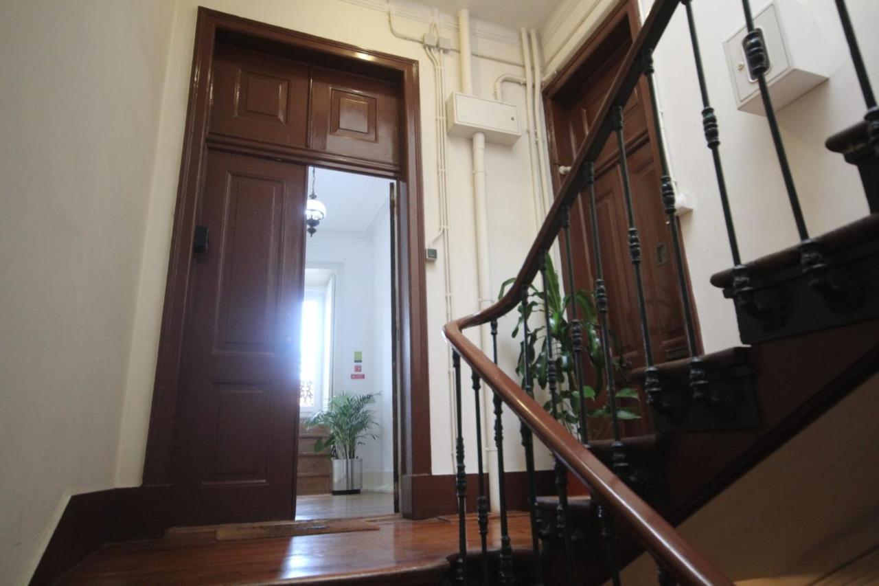 Romantic Chiado 7 -Private Small Single Room With No Outside Window Lisboa Εξωτερικό φωτογραφία